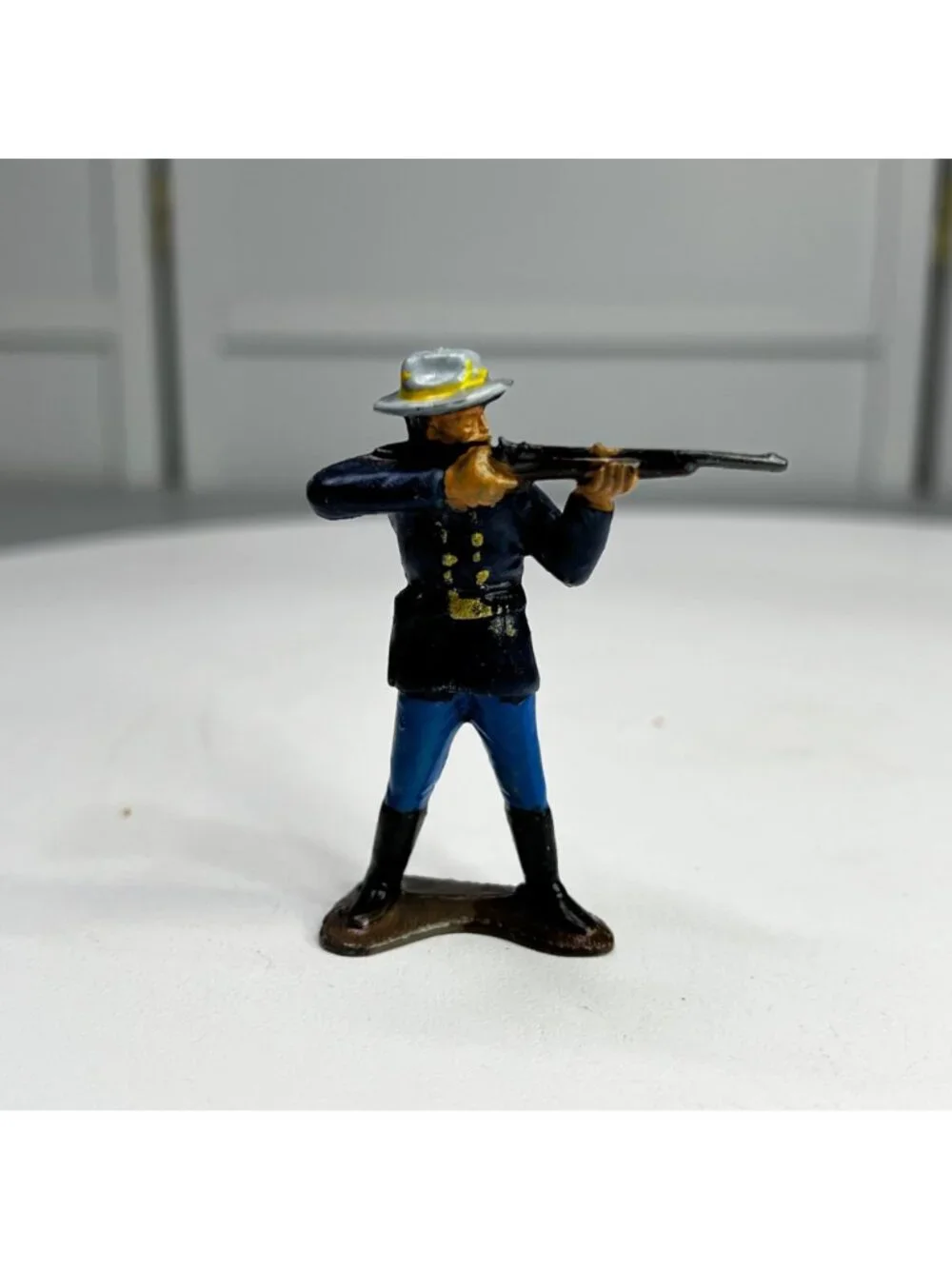Vintage Union Calvary Soldier Figurine in Firing Pose - Possibly Marx Reissue?